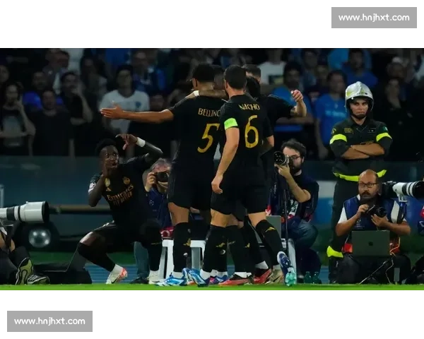 阿诺德揭秘皇马更衣室新生态:贝林在场时队友自动切换英语模式